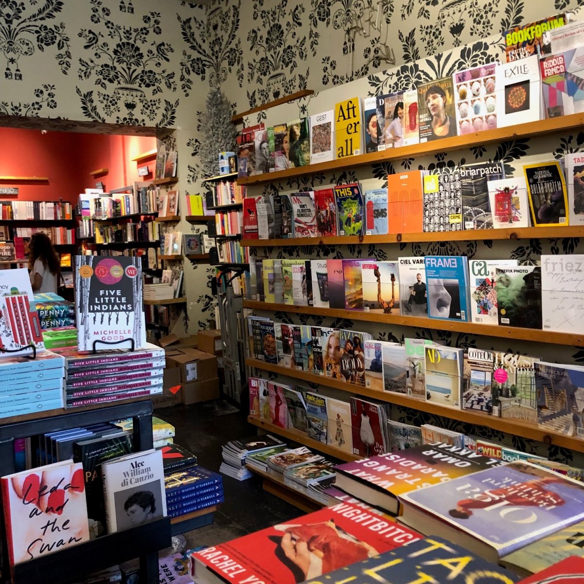 Type Books on Toronto's Queen W St.