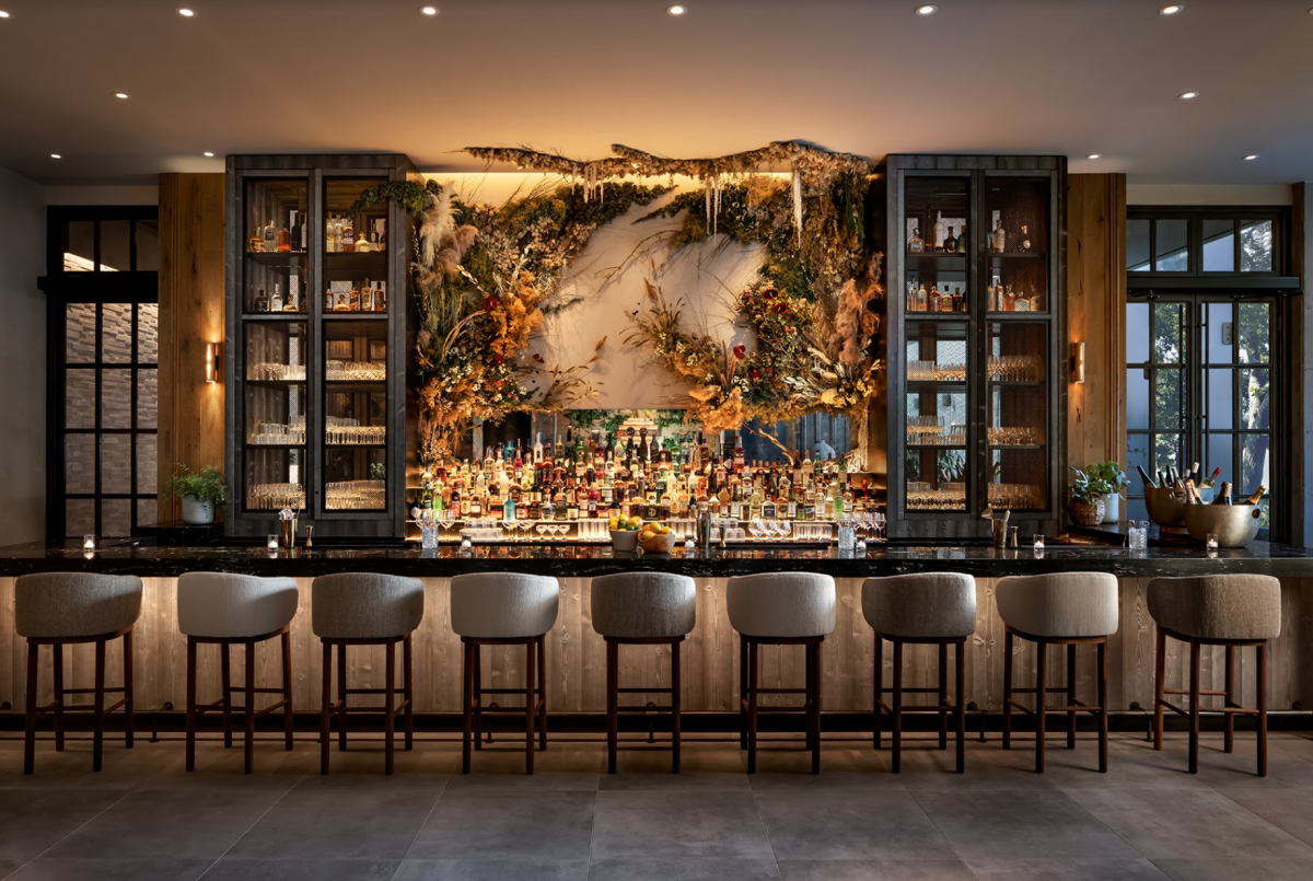 the Flora Lounge at Hotel One